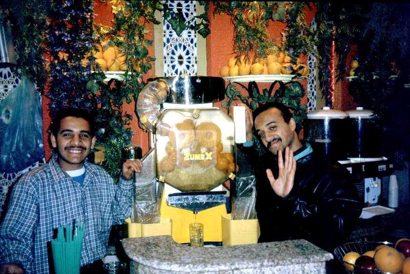 the incredible orange juice machine